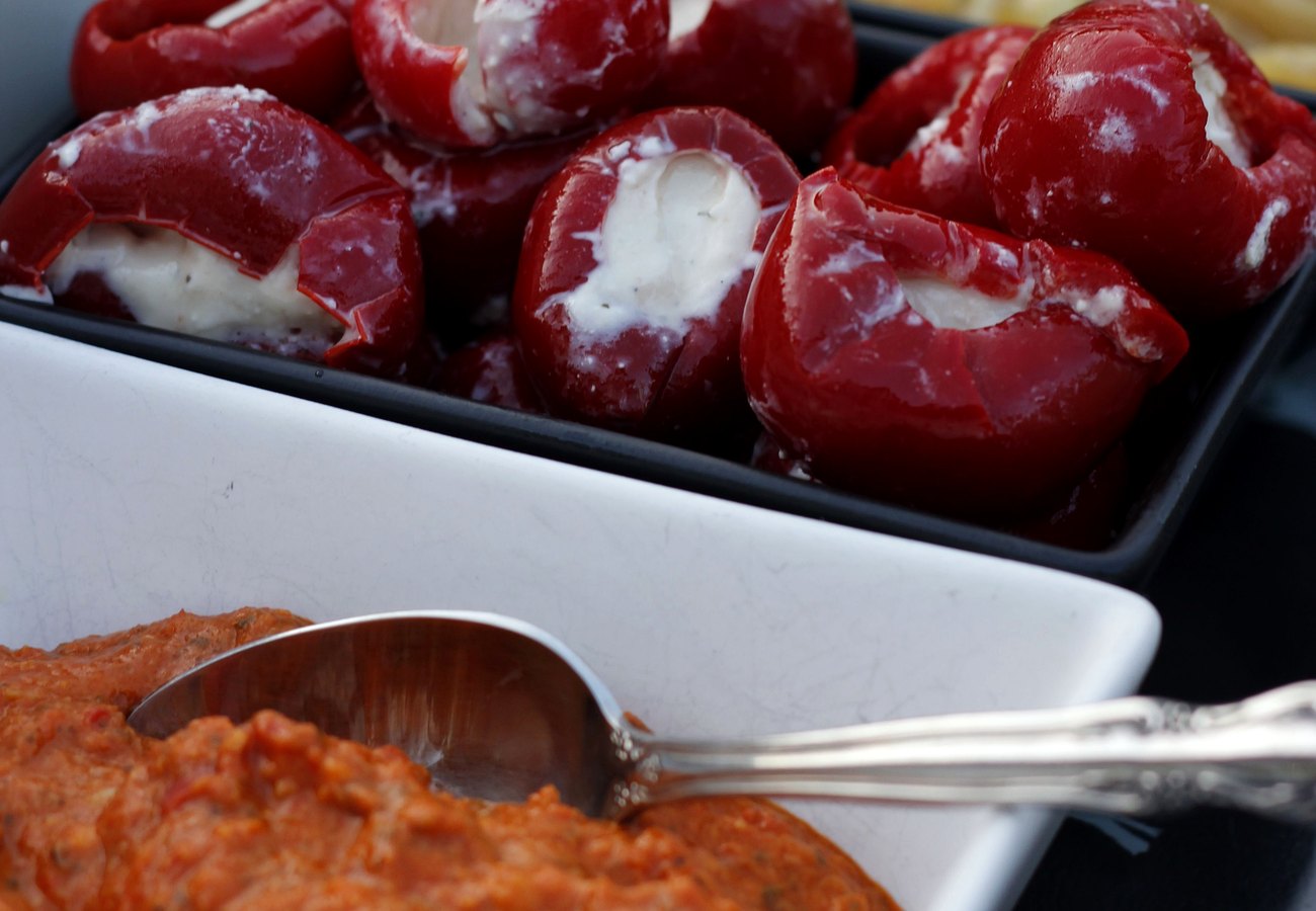 Harissa and condiments for specialty food programs.